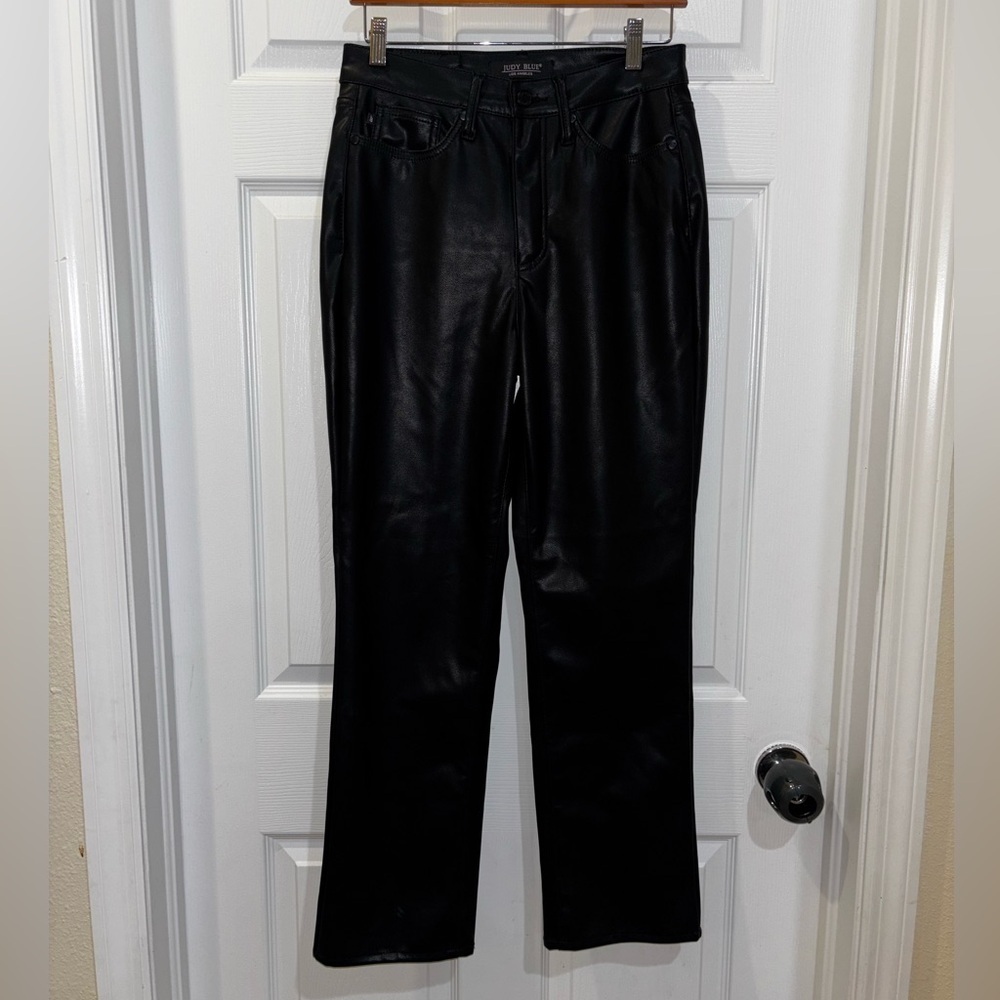 JUDY BLUE BLACK FAUX LEATHER TUMMY CONTROL HIGH RISE STRAIGHT SZ 26​​​​ - Picture 2 of 8